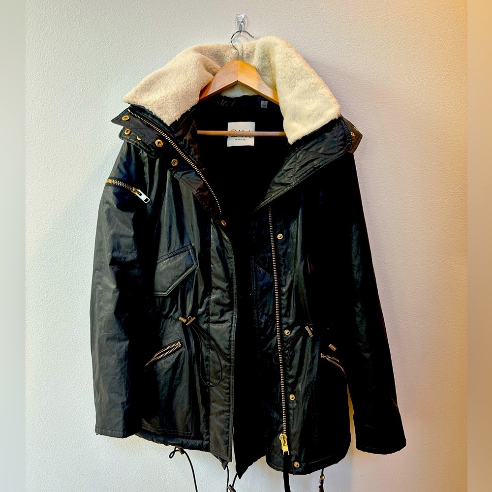 SAM.  Excellent  used condition.  Worn 3 times.